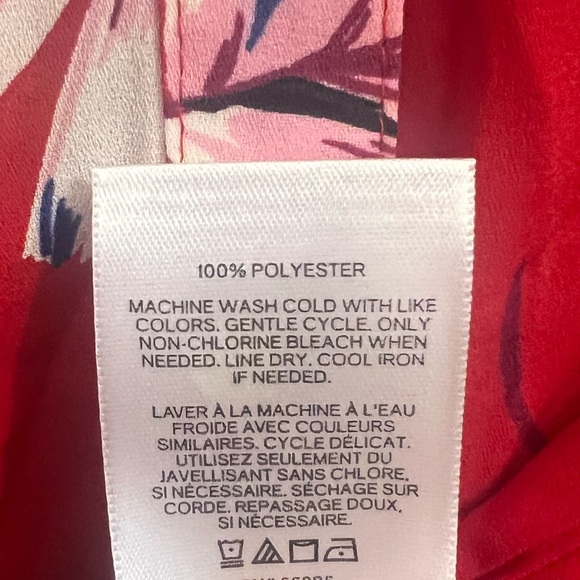 EXPRESS Portofino Red Floral Satin Button-Up Shirt - Picture 3 of 4